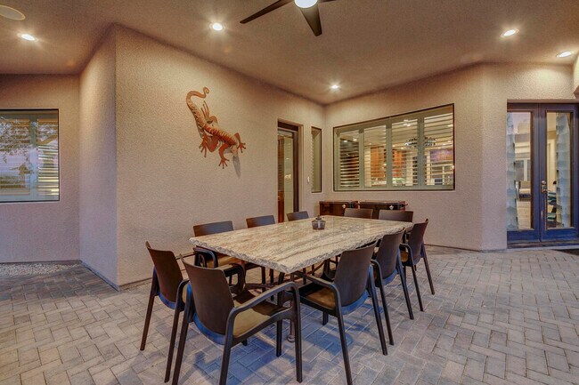 Building Photo - 41370 Sparkey Way