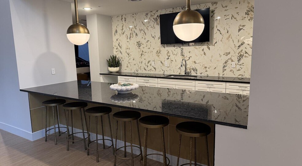 Building Photo - 1960 Carter Rd