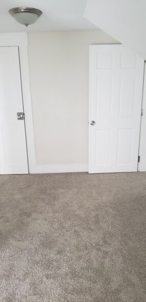 Building Photo - 25 Union St