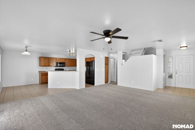 Building Photo - 22066 W Solano Dr