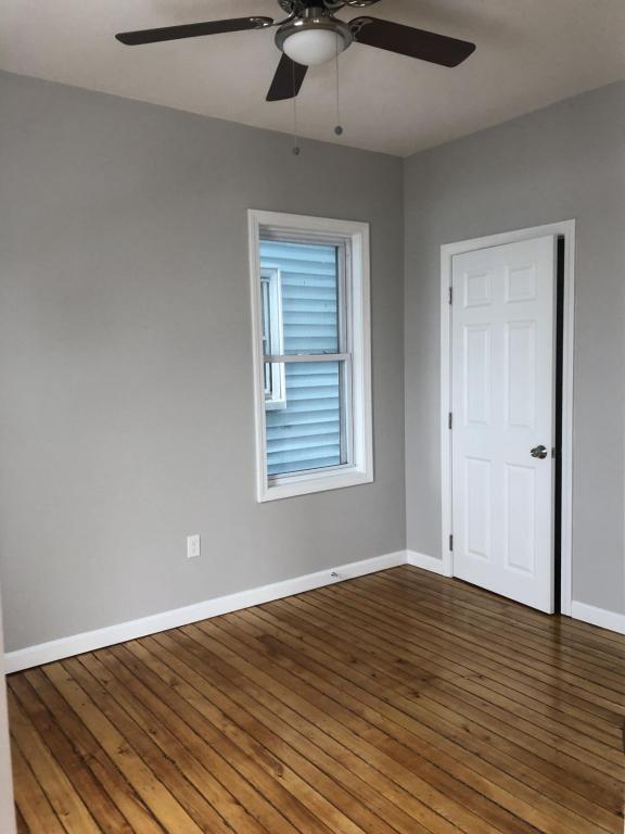 Building Photo - 138 Brightman St
