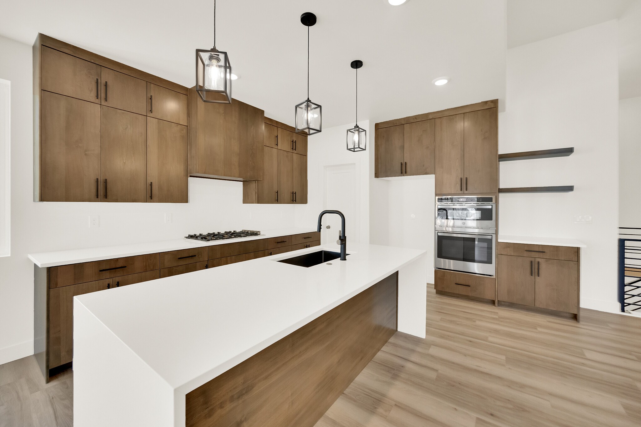 Building Photo - 1605 S 1100 W