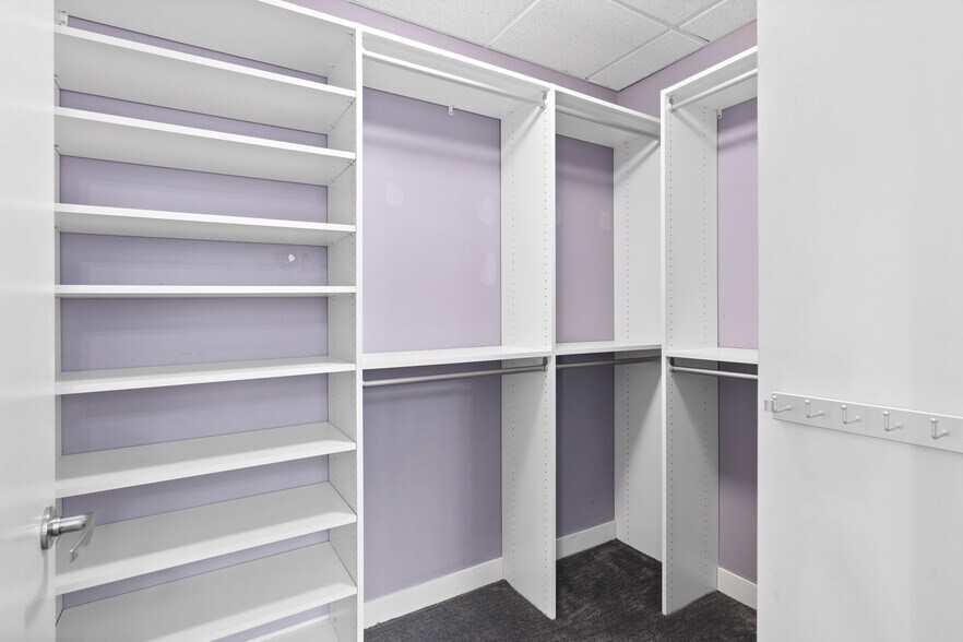 Master Walk-In Closet - 922 NW 11th Ave