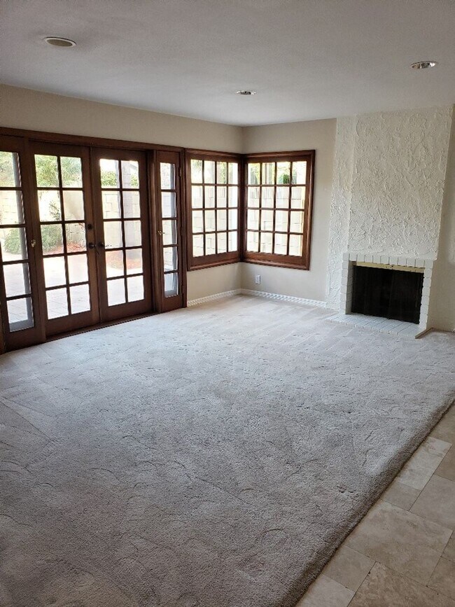 Building Photo - Westminster - Lovely 4 Bedroom 2.5 Bath House for Lease