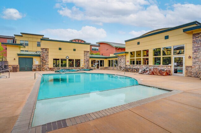 Building Photo - $2,195.95 - 2 bed, 2 bath Spacious Condo in Broomfield with AC and In Unit Laundry!