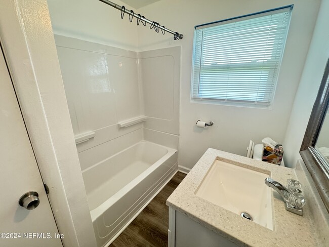 Building Photo - 5444 Los Santos Way