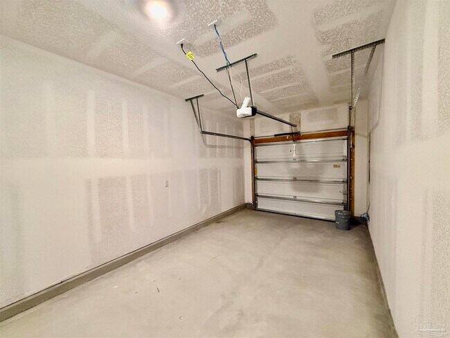 Building Photo - 4067 Pendragon Cir