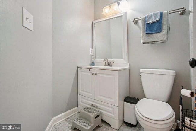 Building Photo - 3210 Escapade Cir