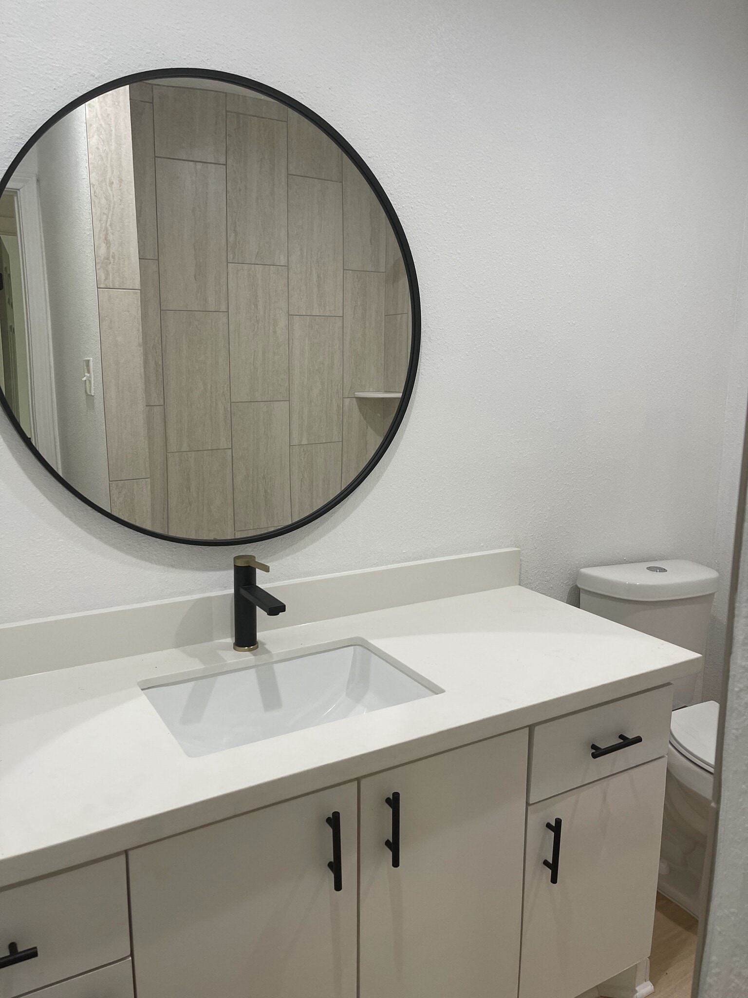 Building Photo - 9434 Rhode Island St