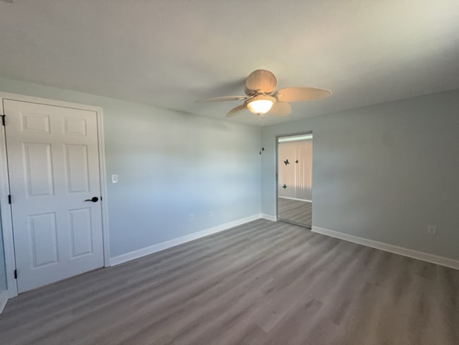 Building Photo - 4411 Rustic Dr