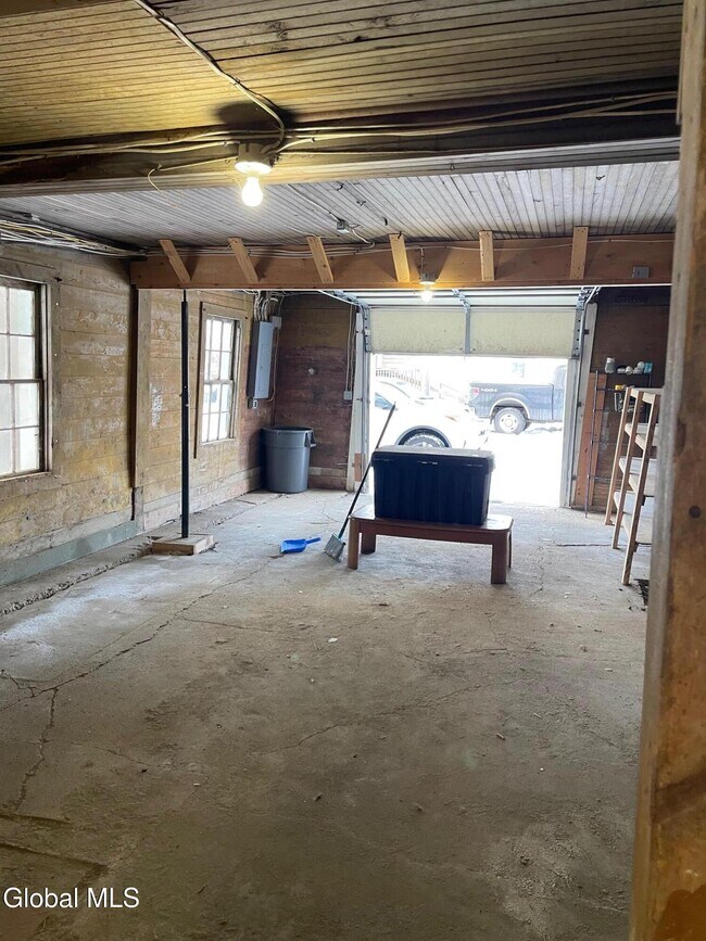 Building Photo - 6209 Schoharie Turnpike