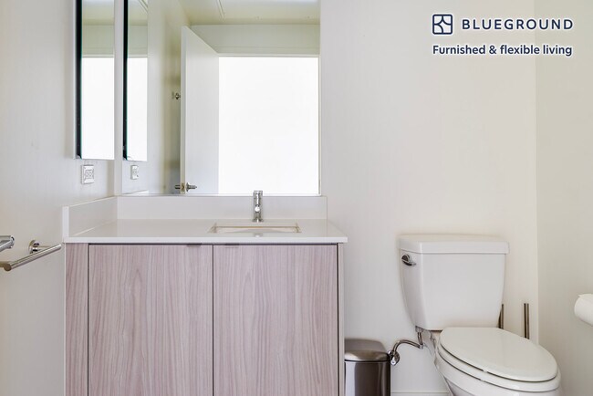 Building Photo - 1501 Buena Vista Ave