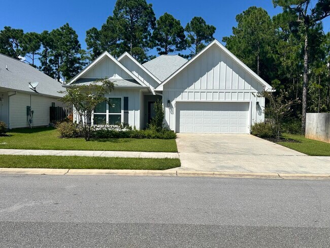 Primary Photo - 207 Sea Eagle Ln
