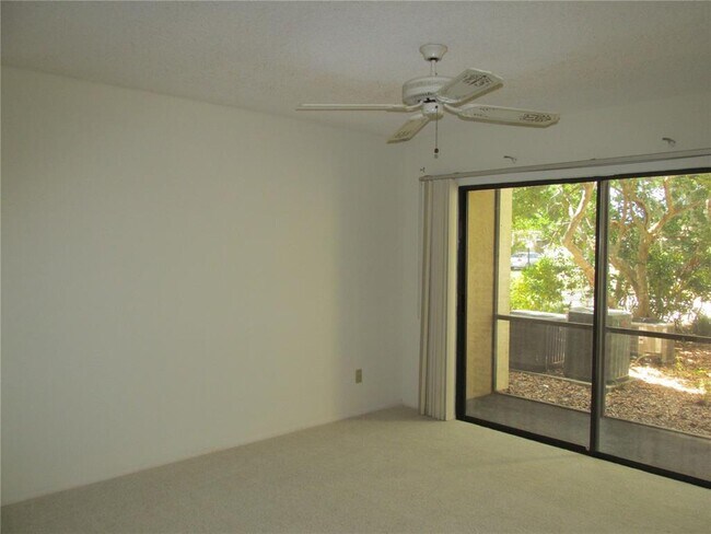 Building Photo - 740 White Pine Tree Rd