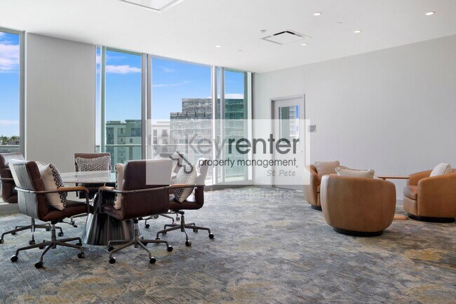 Building Photo - 400 Central Ave