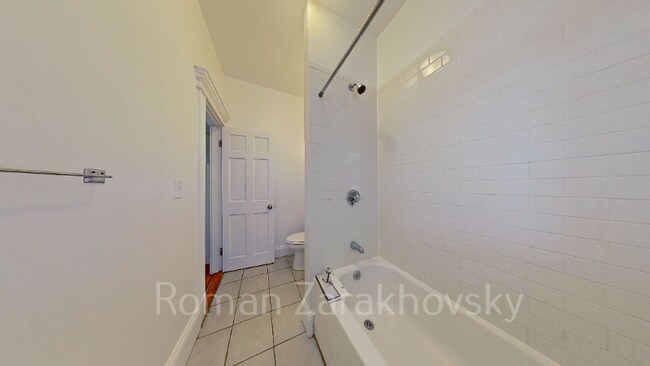 Building Photo - 1298 Commonwealth Ave