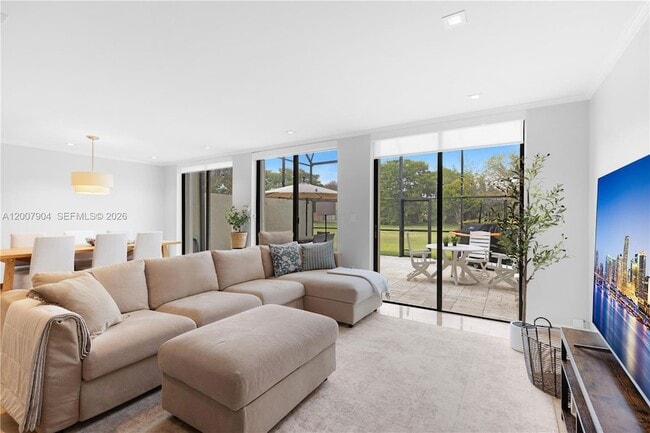 Building Photo - 10137 Costa Del Sol Blvd