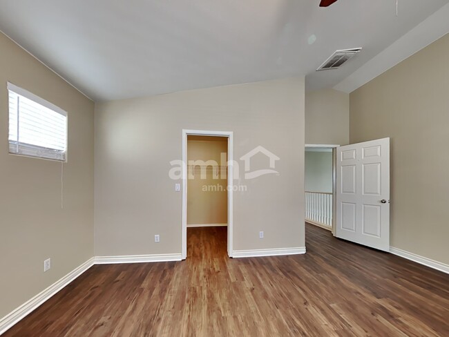 Building Photo - 8084 Villa Trovas Ct