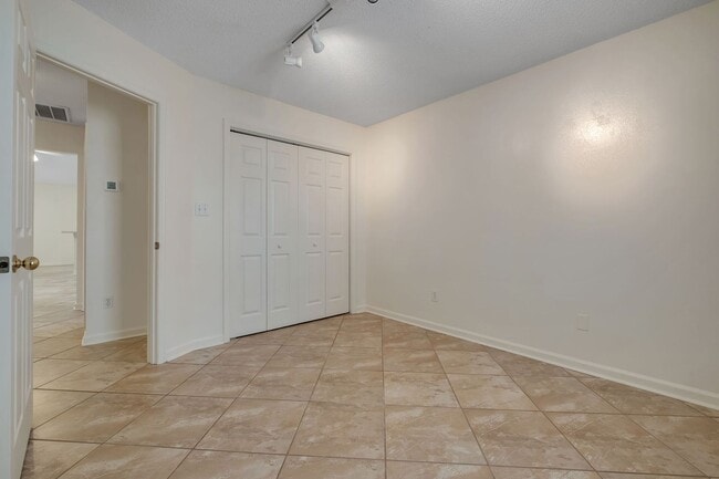 Building Photo - NE Tallahassee Home in the Villages at Maclay