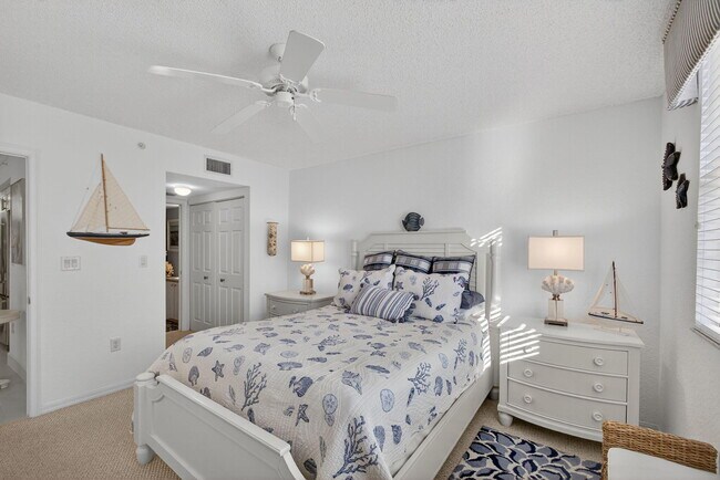 Building Photo - 1801 N Flagler Dr