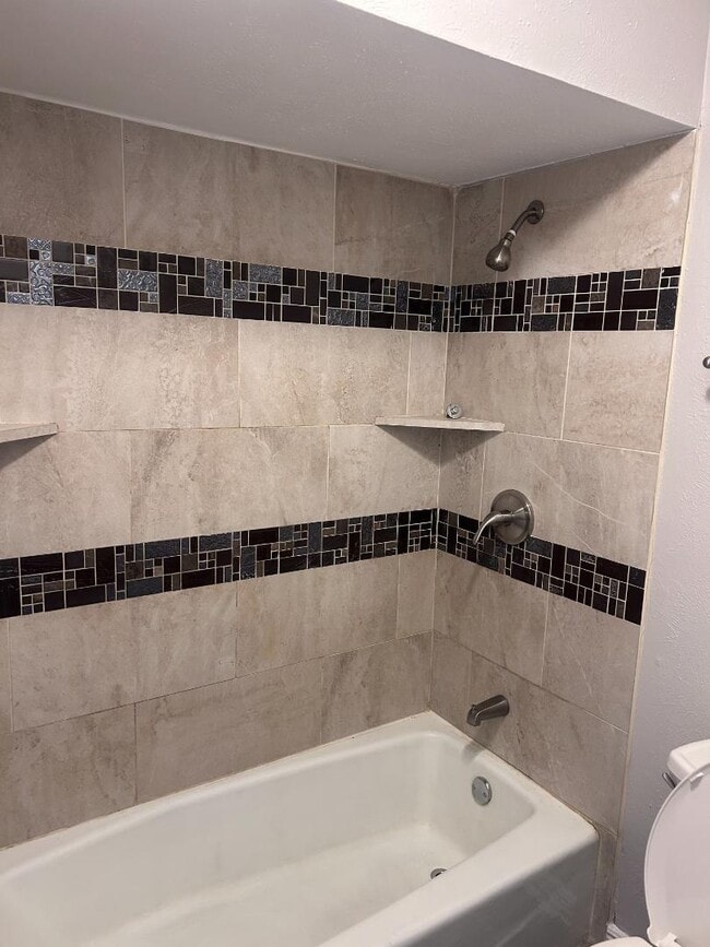 Building Photo - 1446-1448 Pinnacle Peak Dr