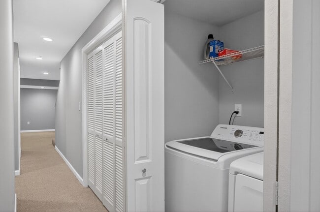 Building Photo - 2917 13th St NW