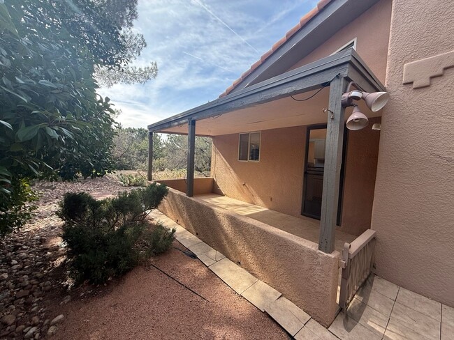 Building Photo - Townhome- Morning Sun