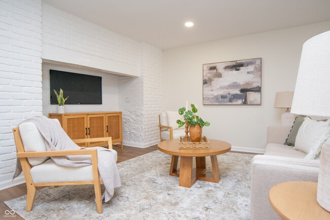 Building Photo - 6337 Cardinal Ln