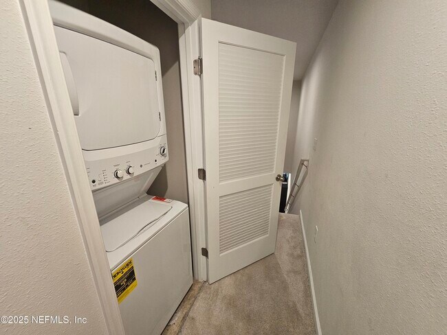 Building Photo - 2550 Sadler Trce Wy