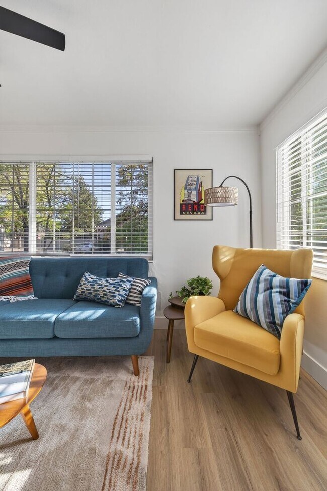 Building Photo - Welcome to Reno Nevada’s Biggest Little BnB !!