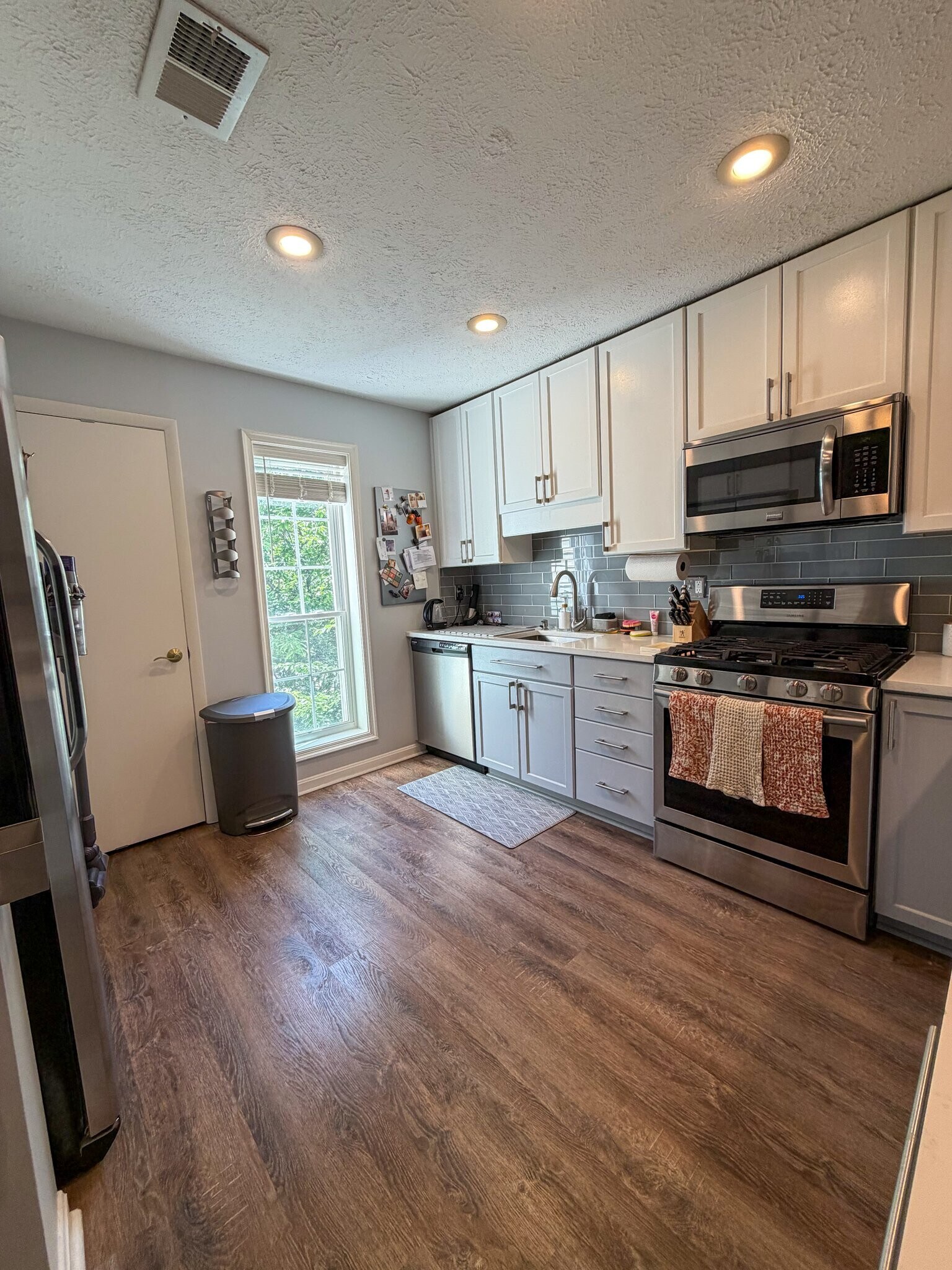 Building Photo - 9937 Oakton Terrace Rd
