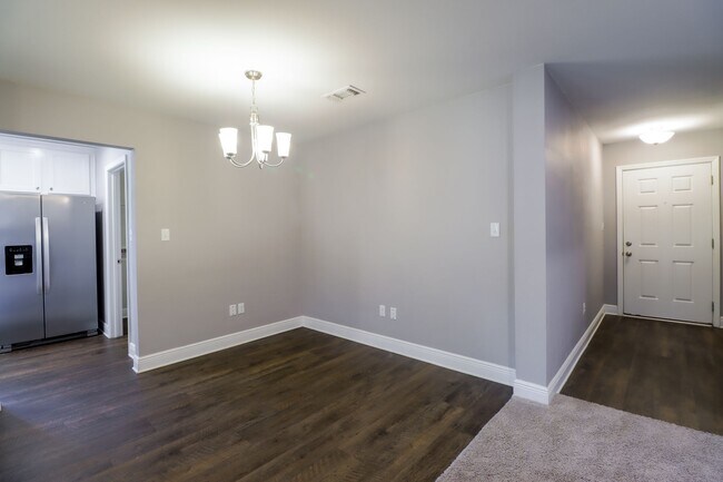 Building Photo - 16509 Lexington Ct