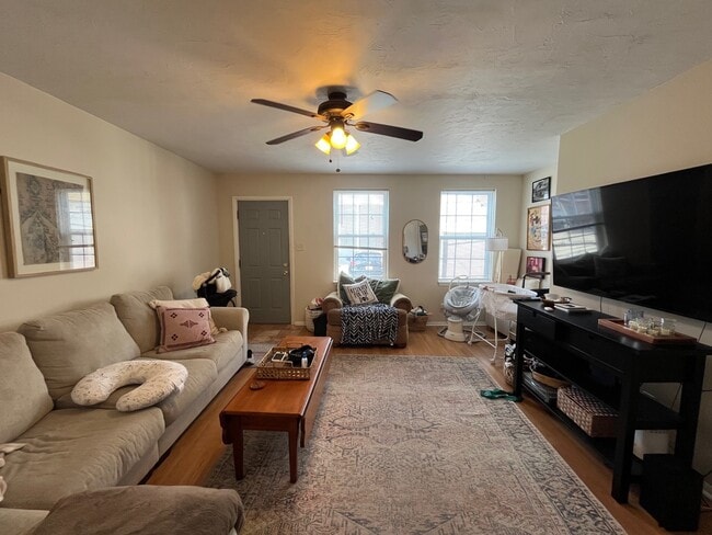 Primary Photo - 5202 Dresden Wy