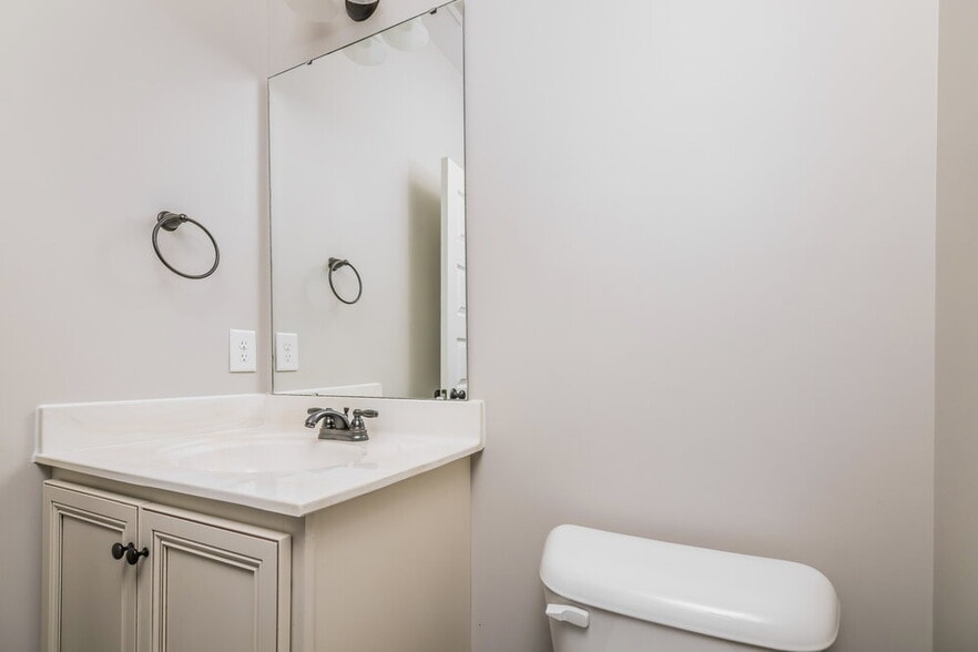 Building Photo - 339 Airedale Trail