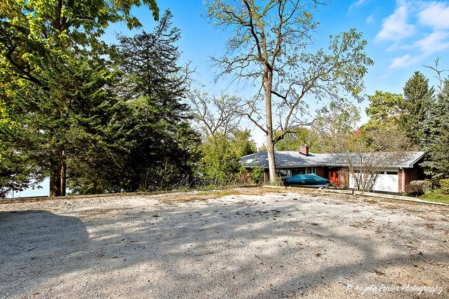 Building Photo - 38390 N Munn Rd