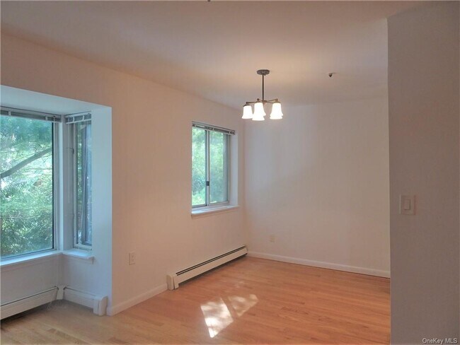 Building Photo - 300 Livingston Ave