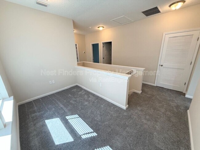 Building Photo - 2929 Fleur Ln