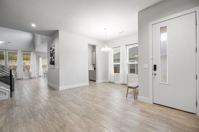 Building Photo - 11102 Charger Wy