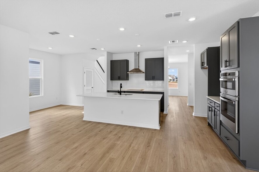 Building Photo - 2967 Embark Trl