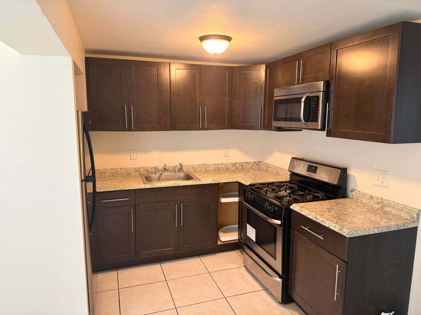 Building Photo - 5698 Gramercy Dr