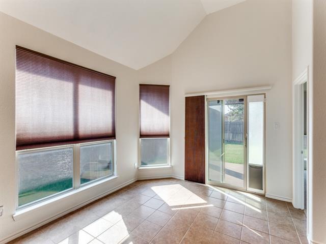 Building Photo - 2213 Laurel Forest Dr