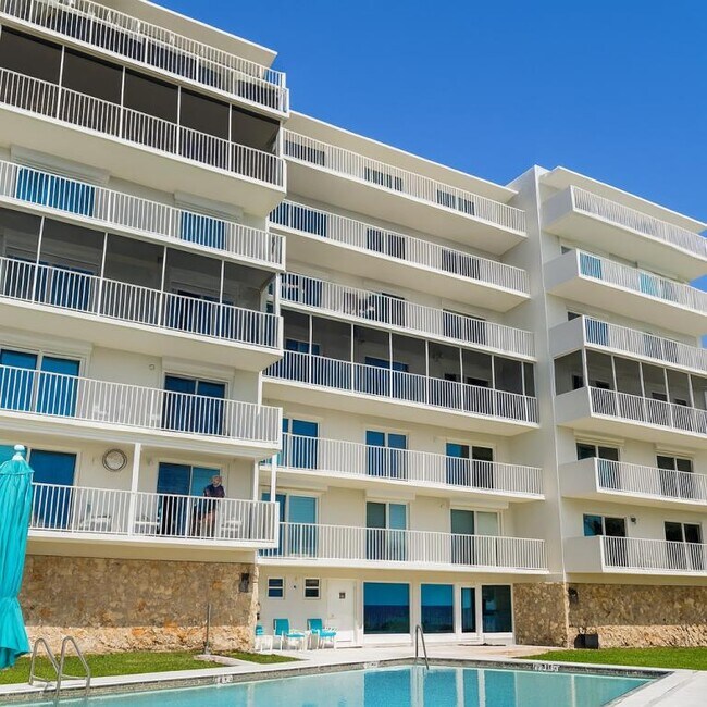 Building Photo - 1977 Gulf Shore Blvd N