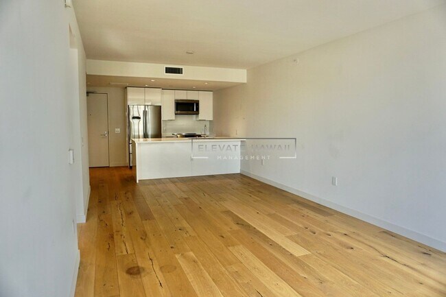 Building Photo - Available NOW - AE'O 1 BED 1 BATH w/ 1 COV...