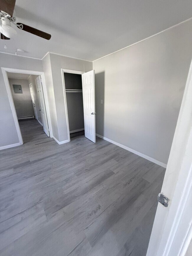 Building Photo - 110 Brown St