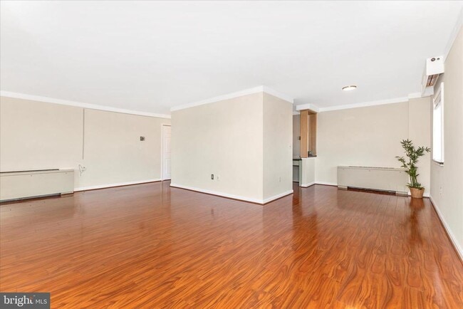 Building Photo - 7505 Democracy Blvd