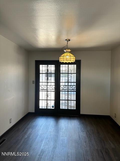 Building Photo - 7050 Pembroke Dr