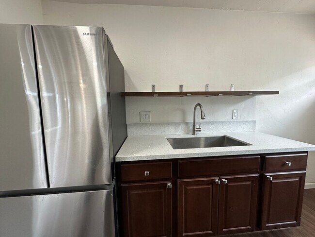 Building Photo - Newly remodeled 1BD/BA apartment home for rent in South Park!