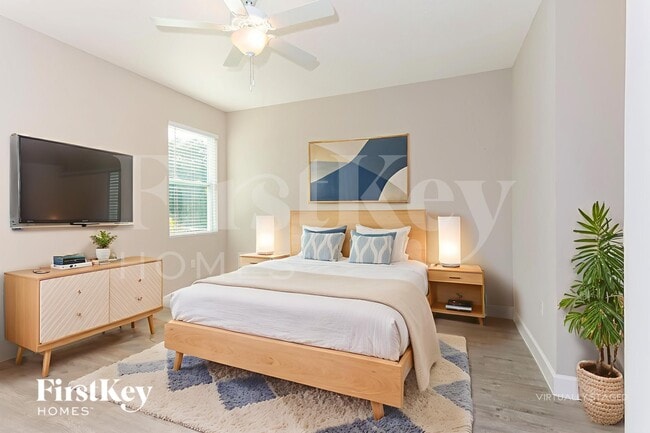 Building Photo - 874 Brookfield St SE