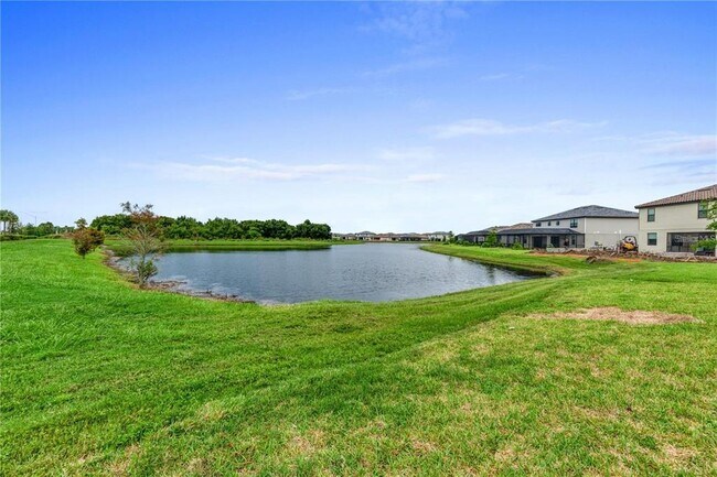 Building Photo - 16464 Whale Grey Pl