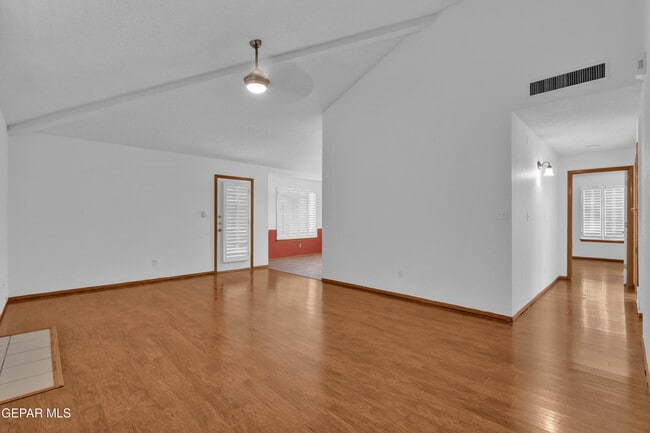 Building Photo - 7516 Plaza Taurina Dr